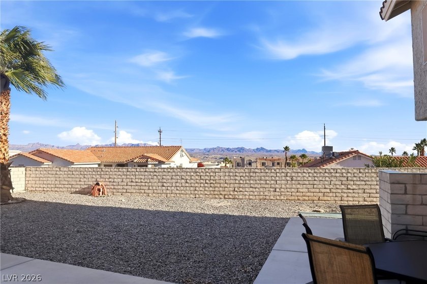 Fully remodeled home arched up on a corner lot with views and NO - photo 23