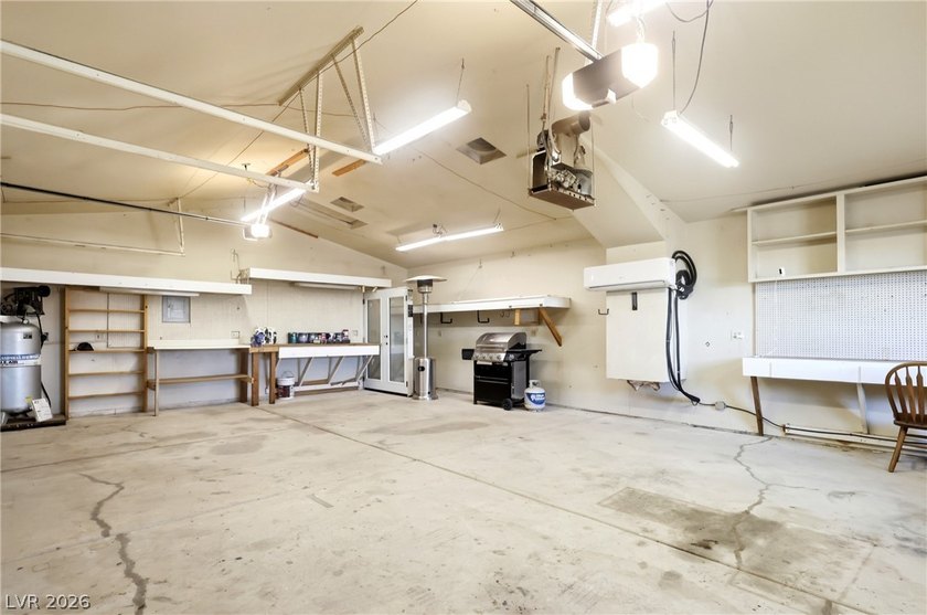 Fully remodeled home arched up on a corner lot with views and NO - photo 27