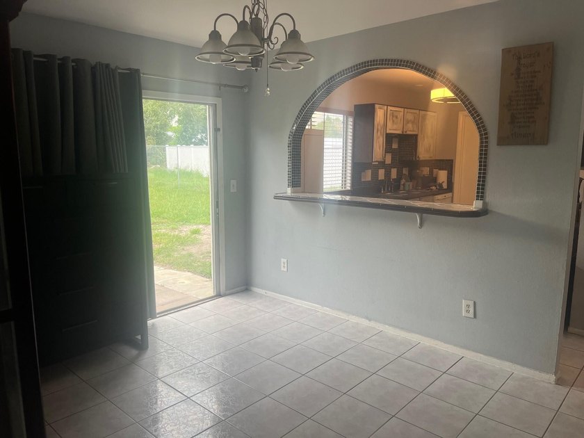 Opportunity awaits with this cute 2BR, 1.5-bath home in the - photo 10