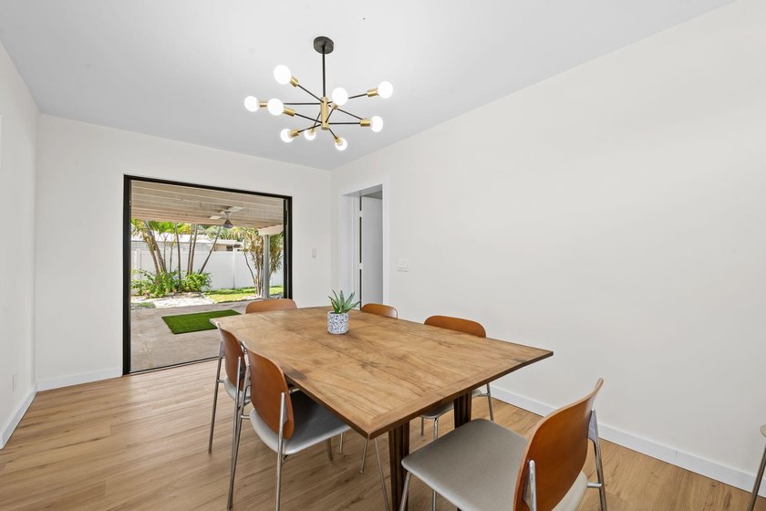 Welcome to this beautifully updated 3-bedroom, 2-bath residence - photo 15