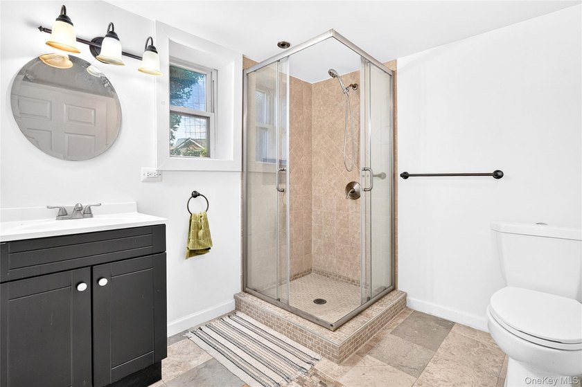 3BR | 4Ba | Elegant pre-war residence on a DOUBLE LOT with - photo 46