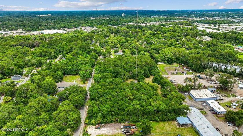 Rare opportunity to acquire 1.82 acres of Light Industrial (IL) - photo 8