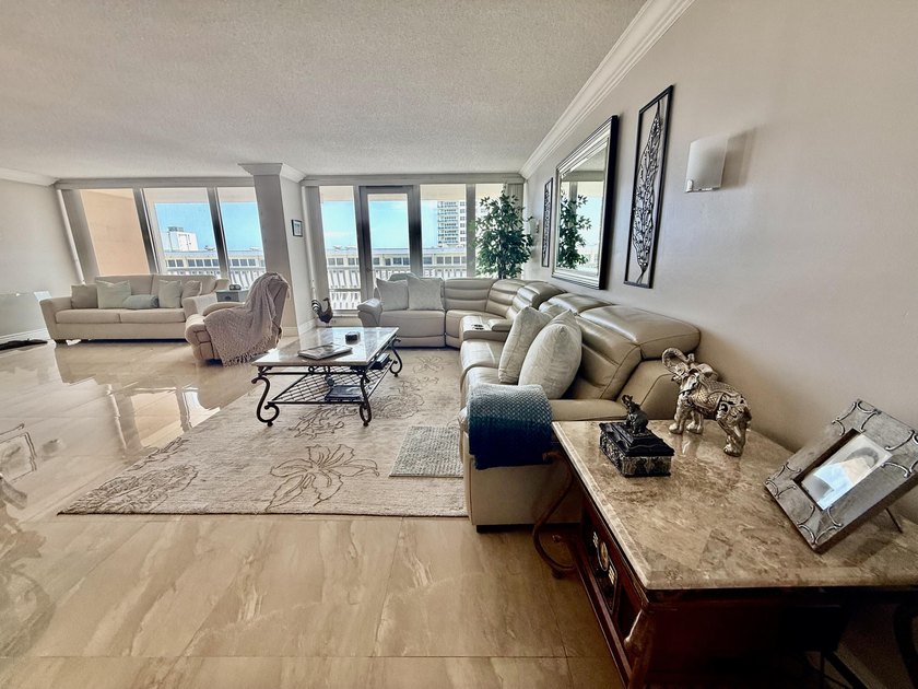 Located on the famous Galt Ocean Mile this 2BD/2BA waterfront - photo 6
