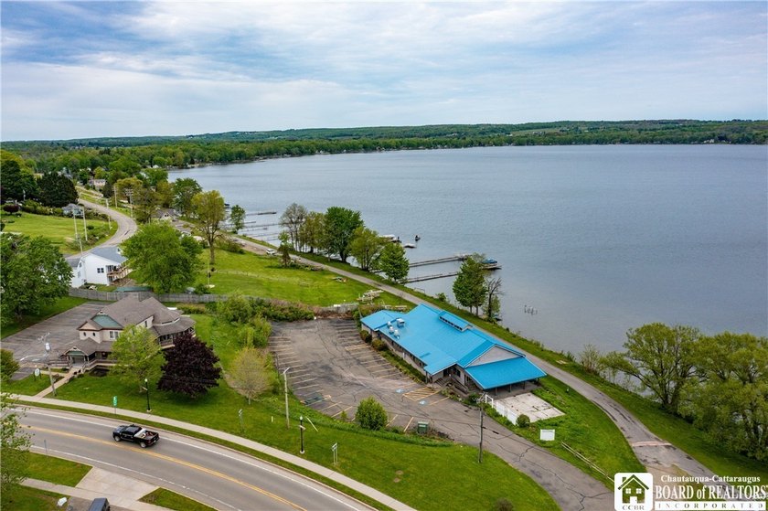 Introducing 188 South Erie Street, a landmark waterfront - photo 36