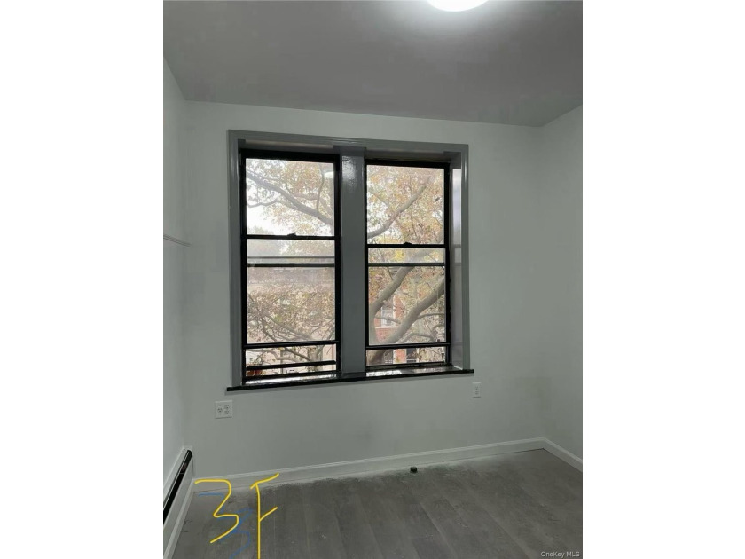 658 46th St - photo 5