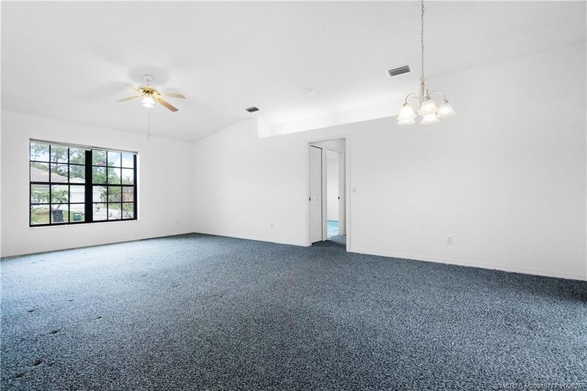 This is it ! Your WARM &amp; SUNNY Florida homes. Store your shovels - photo 7