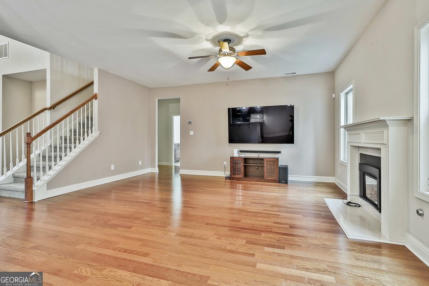 Welcome home to 120 Meadow View Glen, tucked away on a - photo 14