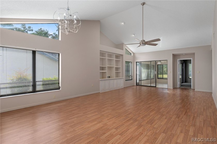 Beautifully maintained 2 bedroom, 2 bath home in Sugarmill Woods - photo 5
