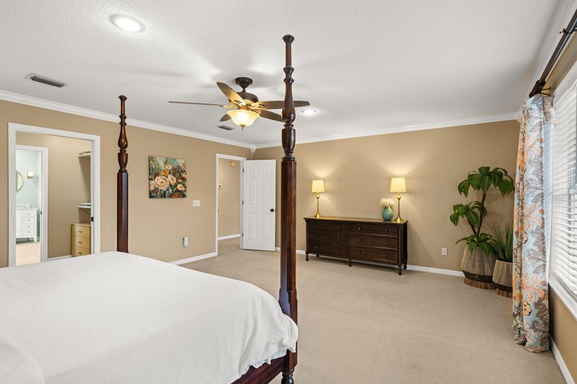 METICULOSULY Cared For, and one of the LOWEST PRICED per sq/ft - photo 21