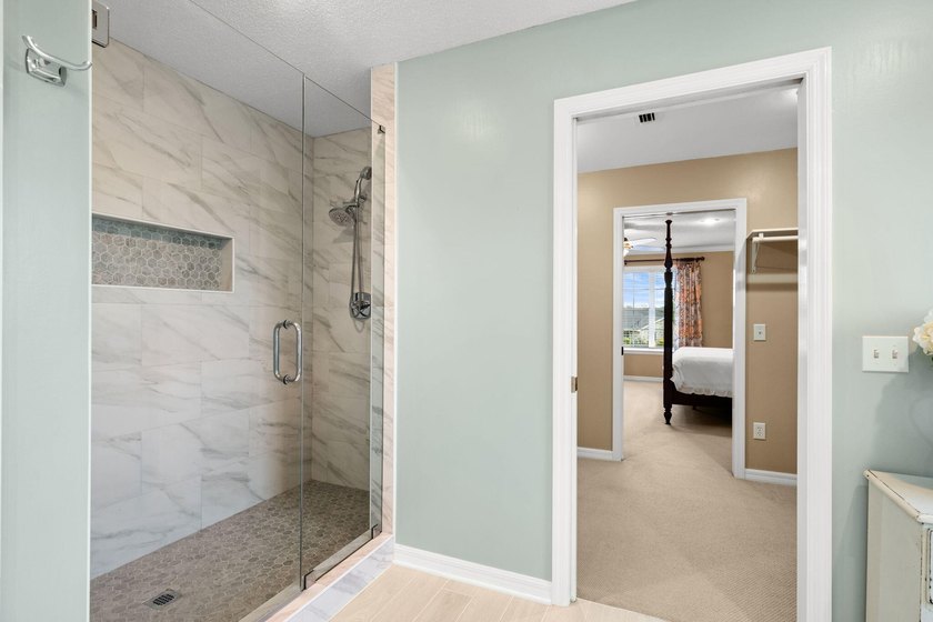 METICULOSULY Cared For, and one of the LOWEST PRICED per sq/ft - photo 25