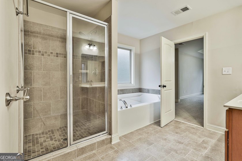 Welcome home to 120 Meadow View Glen, tucked away on a - photo 34
