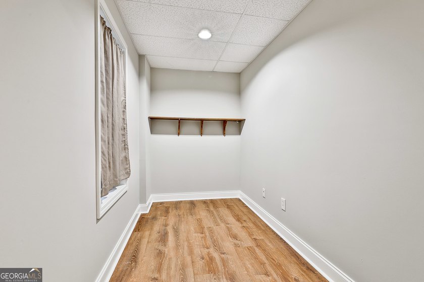 Welcome home to 120 Meadow View Glen, tucked away on a - photo 40