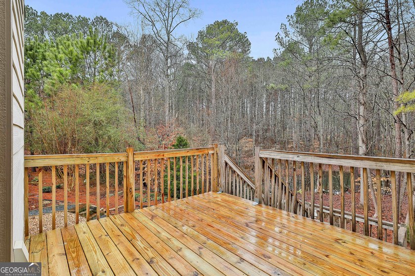 Welcome home to 120 Meadow View Glen, tucked away on a - photo 43
