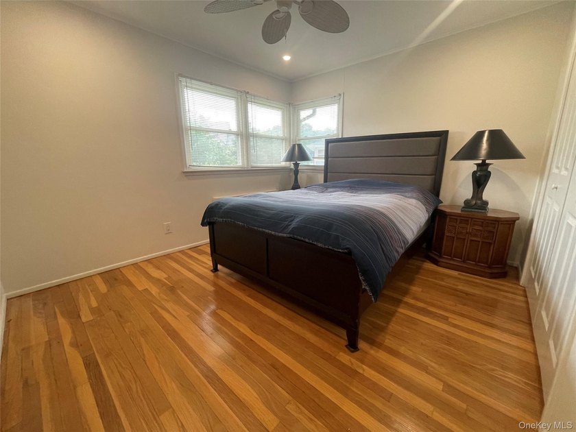 Welcome to this beautifully maintained split-level home located - photo 21