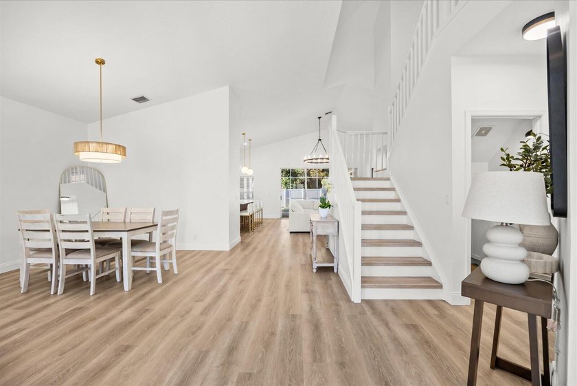 Welcome to Hammock Trace of Jupiter, Florida; a charming - photo 8