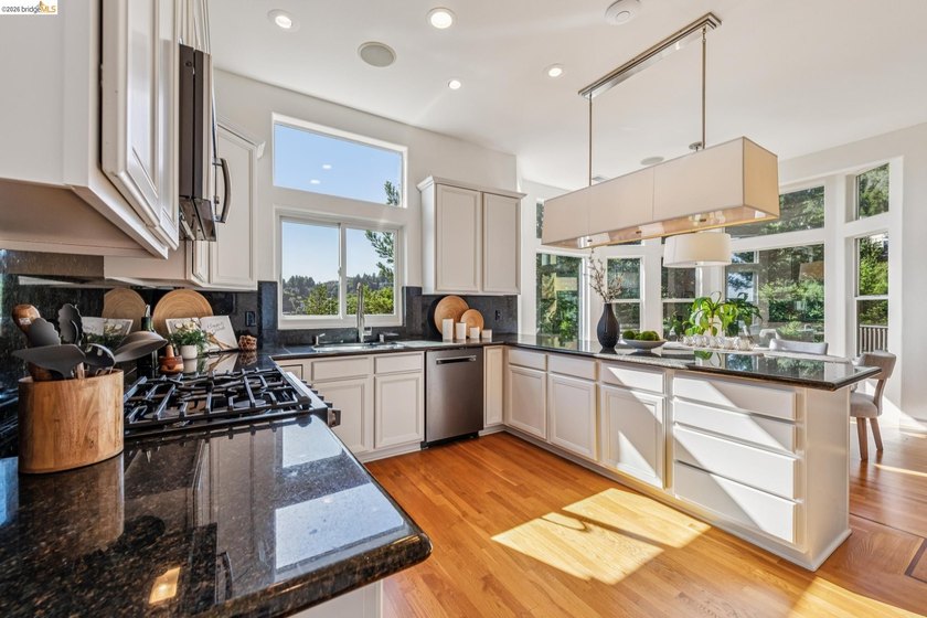 Tucked into a private cul-de-sac in Oakland Hills' coveted - photo 13