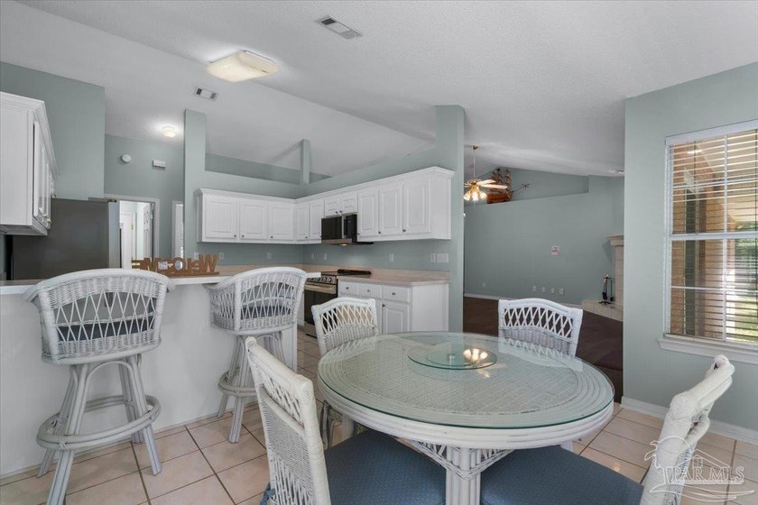 BRICK RANCH ON A CUL-DE-SAC!!! Enjoy the charm of this home - photo 13