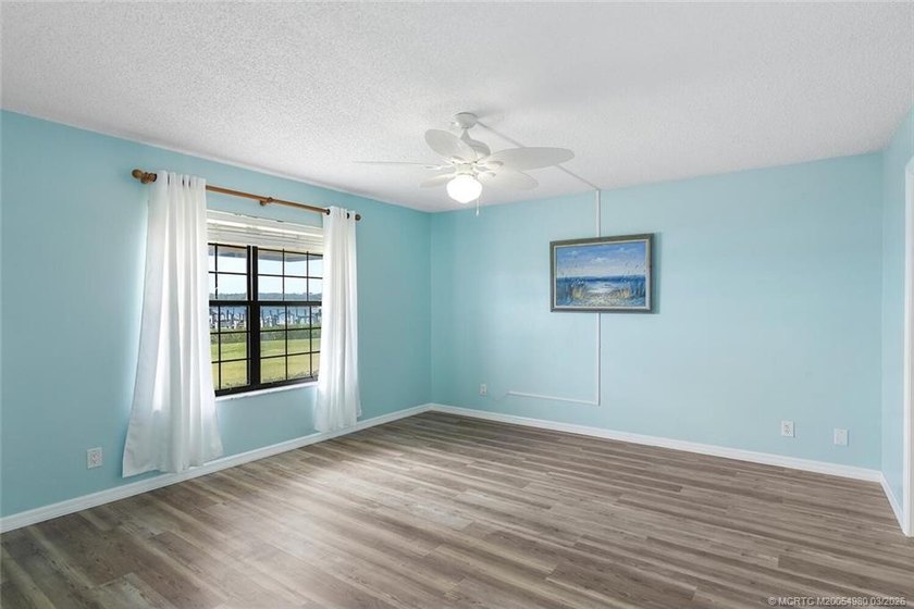 BOATER'S DELIGHT! Experience waterfront living with wide views - photo 14