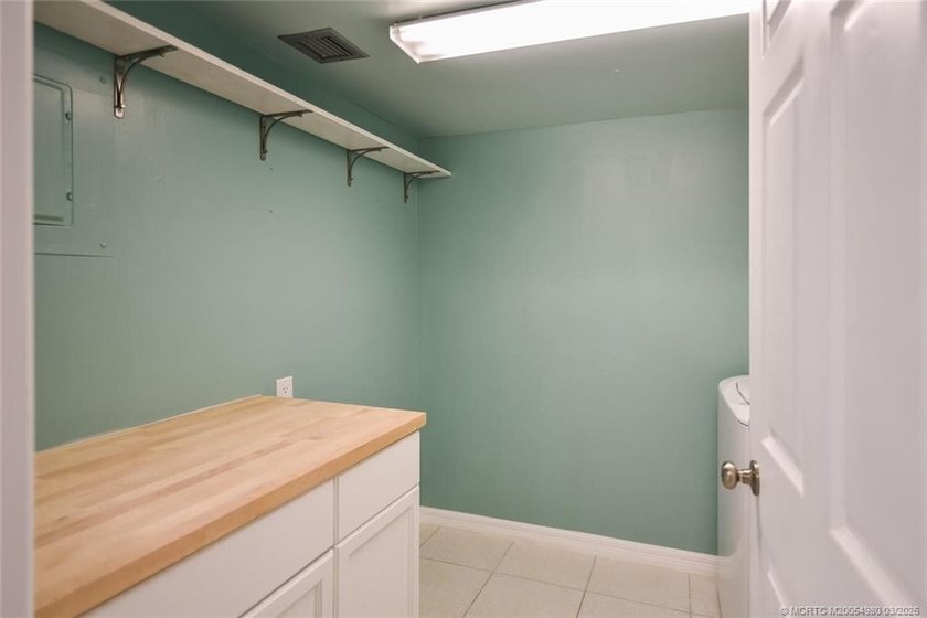 BOATER'S DELIGHT! Experience waterfront living with wide views - photo 22