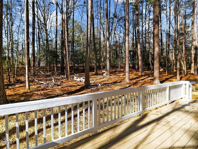 Price reduced for quick sale! Fabulous newly constructed home in - photo 31