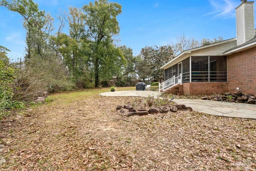 BRICK RANCH ON A CUL-DE-SAC!!! Enjoy the charm of this home - photo 39