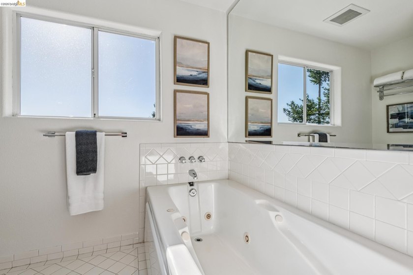 Tucked into a private cul-de-sac in Oakland Hills' coveted - photo 44