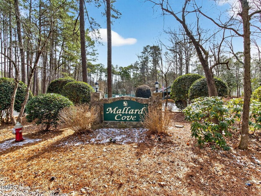 Price reduced for quick sale! Fabulous newly constructed home in - photo 44