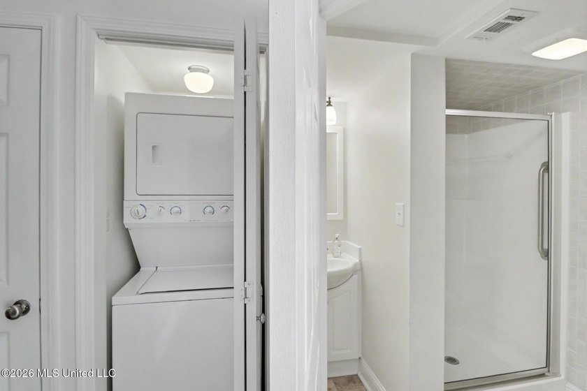 Living at this beautiful 2 bedroom, 3 bath Gulf Oaks Condominium - photo 11