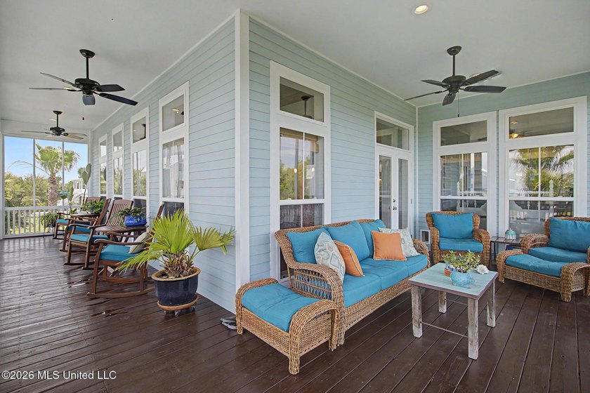 Coastal Luxury Living on Henderson Point in beautiful Pass - photo 5