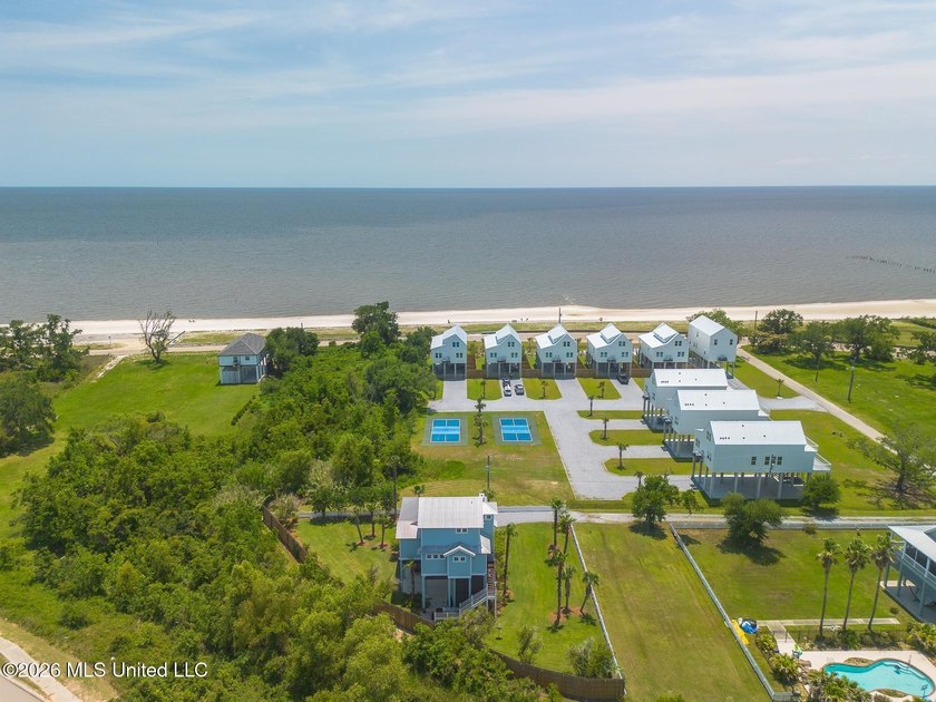 Coastal Luxury Living on Henderson Point in beautiful Pass - photo 8