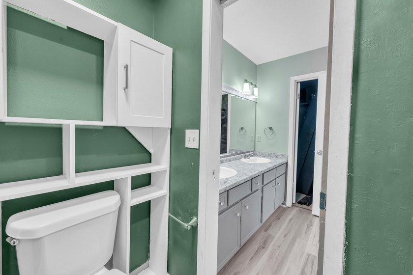 Move in ready and conveniently located near military bases - photo 21