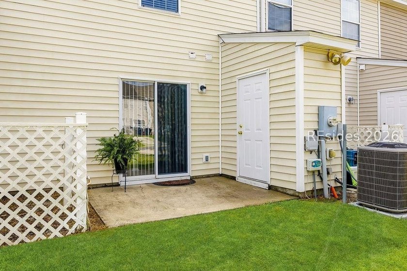 Welcome to 404 Park Side Way - a move-in ready 2-bedroom, 2 - photo 37