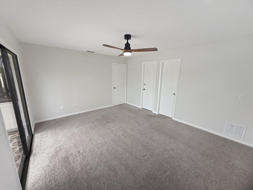 2305 SW Fern Cir is a one-story Port Saint Lucie home with a - photo 7