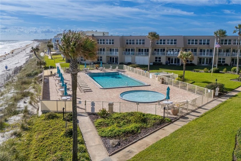 Your Turnkey Coastal Escape Awaits! Wake up to the sound of - photo 23
