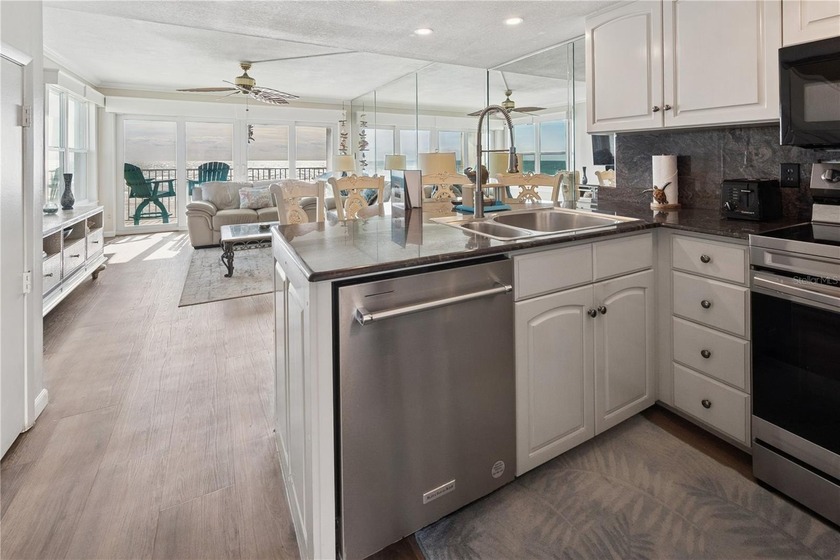 Your Turnkey Coastal Escape Awaits! Wake up to the sound of - photo 36