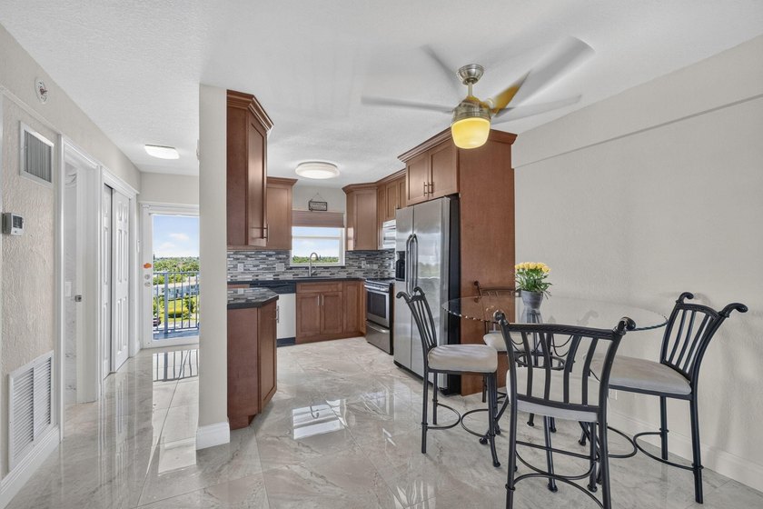 Wake up to panoramic Intracoastal and ocean views from this - photo 6
