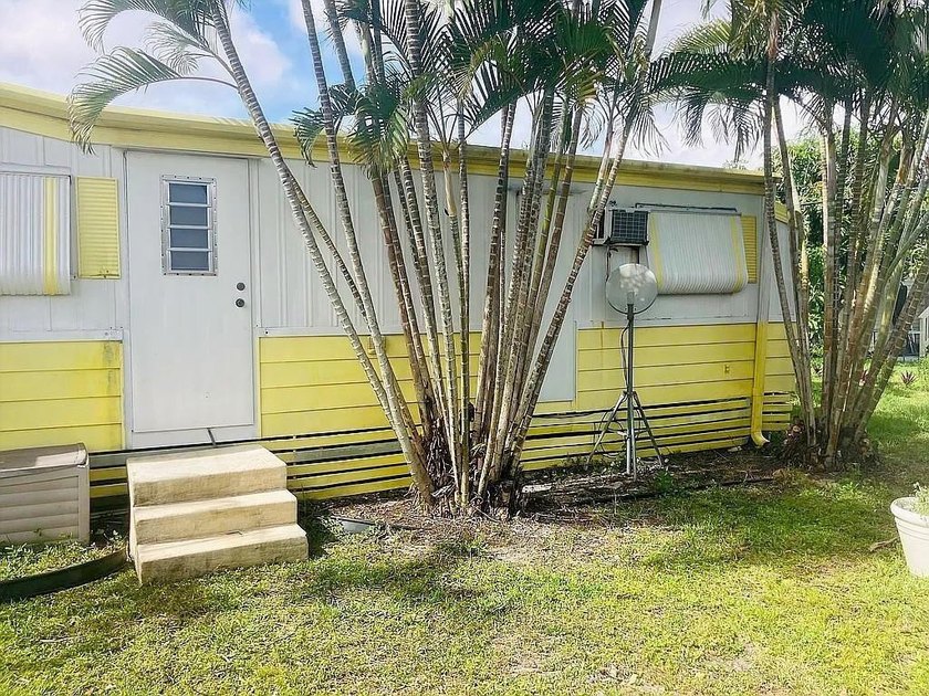 Great opportunity to live in active 55+ community, deeded lot - photo 8