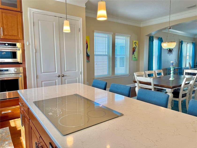 Under contract-accepting backup offers. Experience the ultimate - photo 21