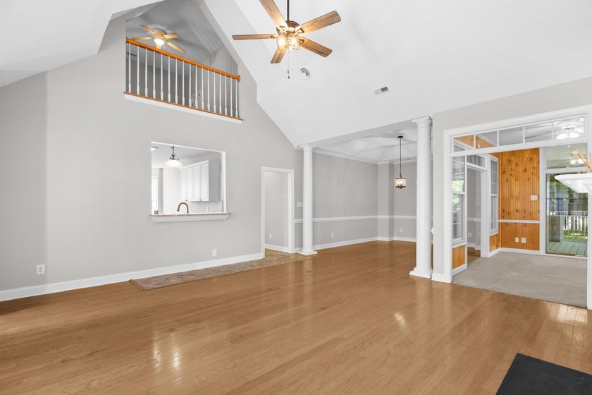 Lowcountry charm meets an exceptional location! Enjoy the - photo 22