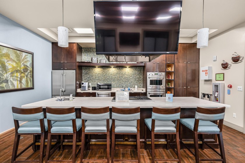 Come see this Beautiful 3 bedroom, 2.5 bath home in the gated - photo 40