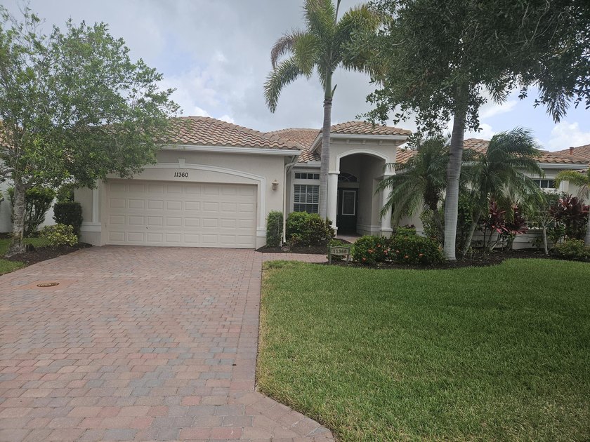 Come see this Beautiful 3 bedroom, 2.5 bath home in the gated - photo 43