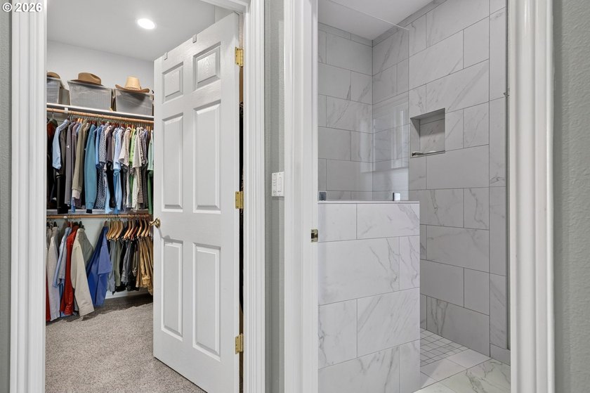 Pride of Ownership Shines in Highland Park at Pleasant Valley - photo 24