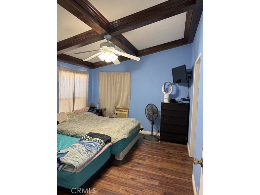 Welcome to Gables Mobile Home Estates, one of Santa Ana's most - photo 8
