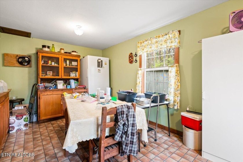 Welcome to this property, which includes 439 and 447 Rogerston - photo 28