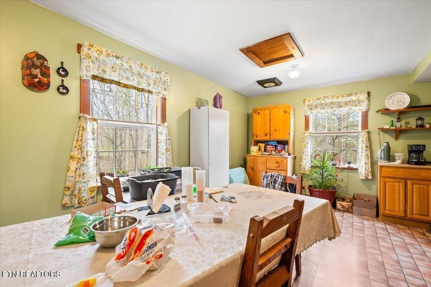 Welcome to this property, which includes 439 and 447 Rogerston - photo 30