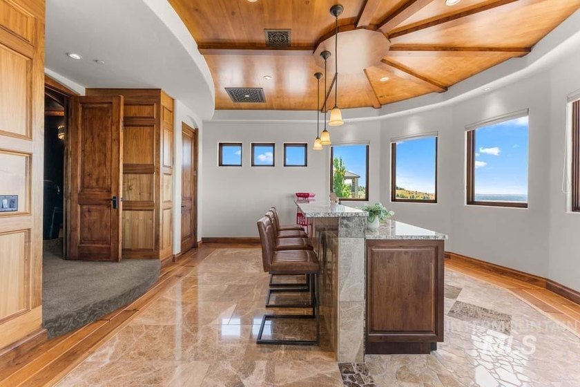 Commanding European estate from one of Boise's most spectacular - photo 33