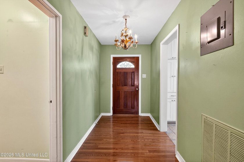 Welcome to this charming 1950's gem nestled in the heart of - photo 4