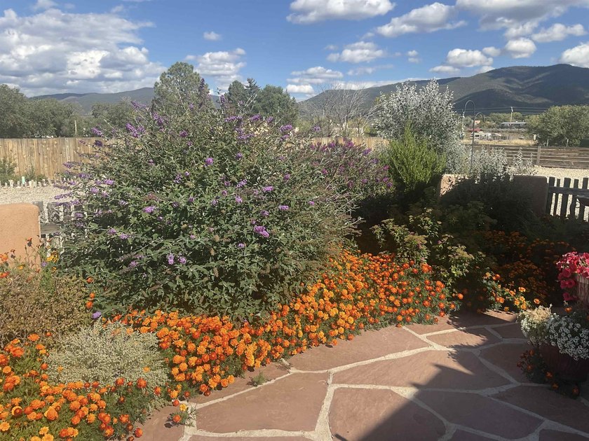 Modern Southwestern Home with Sweeping Mountain Views in Taos ~ - photo 32