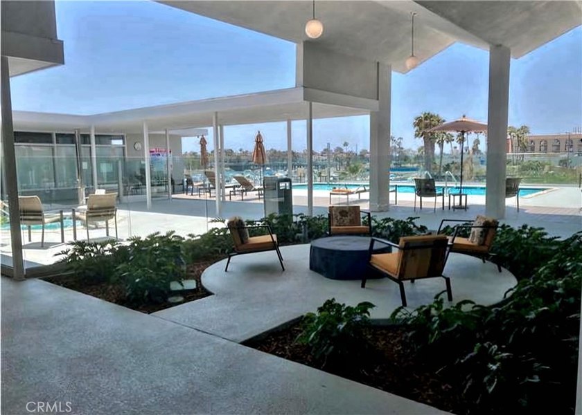 Excellent opportunity to live adjacent to the Los Cerritos - photo 17