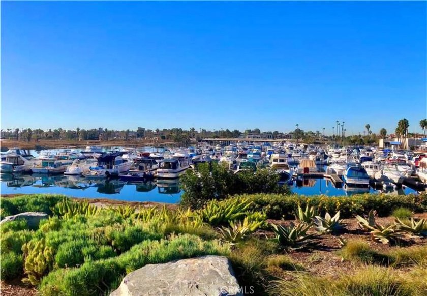 Excellent opportunity to live adjacent to the Los Cerritos - photo 21
